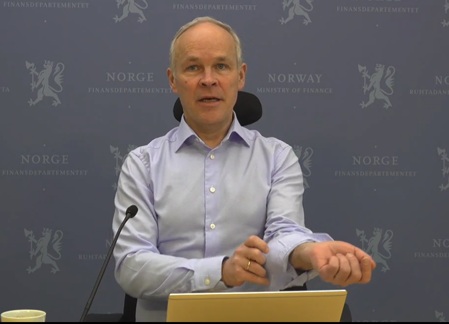 GUNSTIG MEDEIERSKAP: Finansminister Jan Tore Sanner (H) er ikke tvil om fordelene med å la ansatte bli medeiere i egen bedrift. Foto: Skjermfoto fra Finansforbundets seminar.