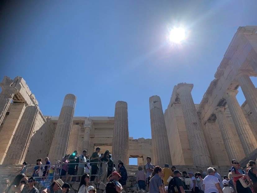 Akropolis på en varm dag. Foto: Bodil Fuhr.