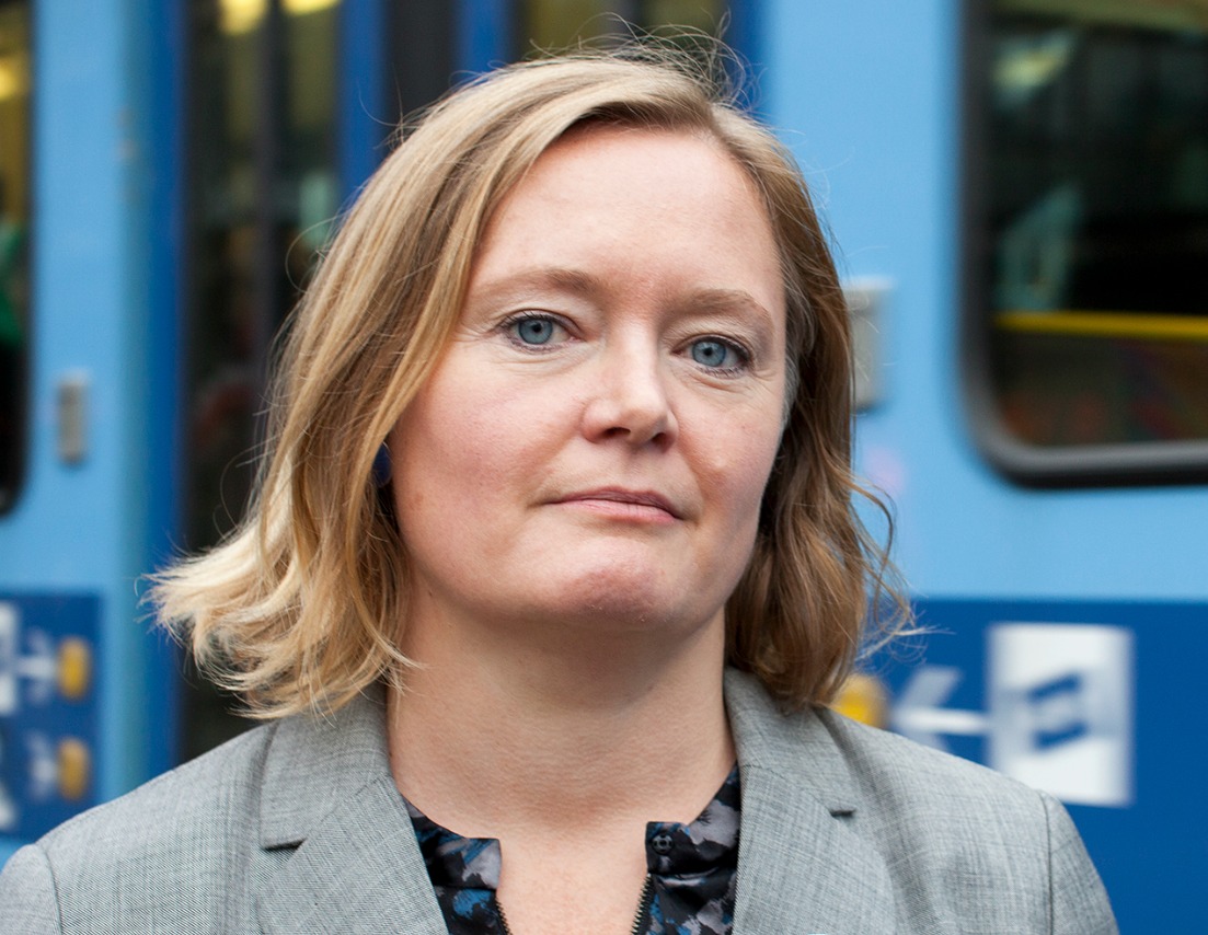 Anne Rygg etterspør en app for reiserplanlegging i Norge. Foto: Forbrukerrådet.