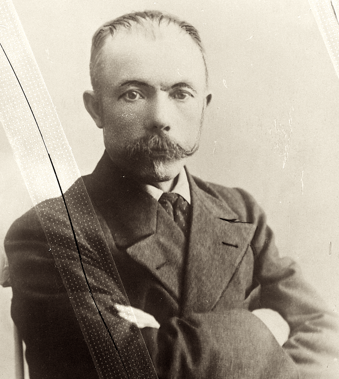 Arne Garborg flytta med familien til Berlin hausten 1890. Det var her at han og Hulda fekk ideen til Det Norske Teatret, organisert som partslag, etter mønster av Freie Bühne. Foto: Anders B. Wilse / Nasjonalbiblioteket