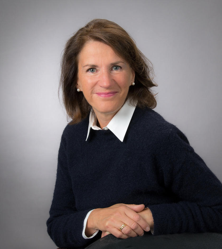Aldersvennlege buformer er ein nøkkel til god alderdom, meiner Bettina Husebø, som er professor og leiar ved Senter for alders- og sjukeheimsmedisin i Bergen. Foto: Anne Sidsel Herdlevær / UIB