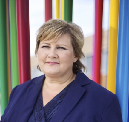 Statsminister Erna Solberg har kalt toppene i næringsliv og akademia til toppmøte om hvordan forskning og utdanning kan hjelpe næringslivet bedre.