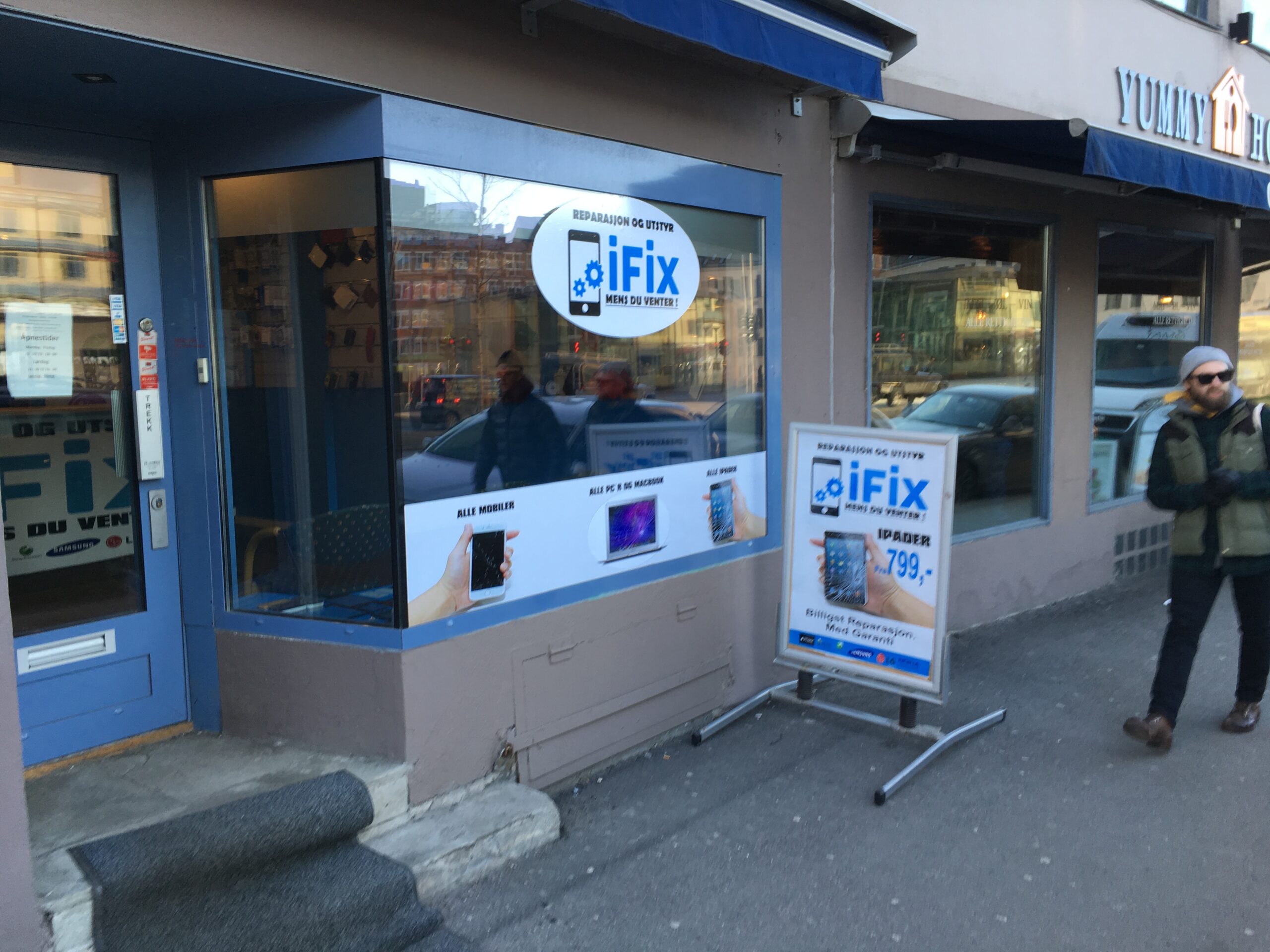 Mobilreparatørene etablerer seg på rekke og rad i Oslo.