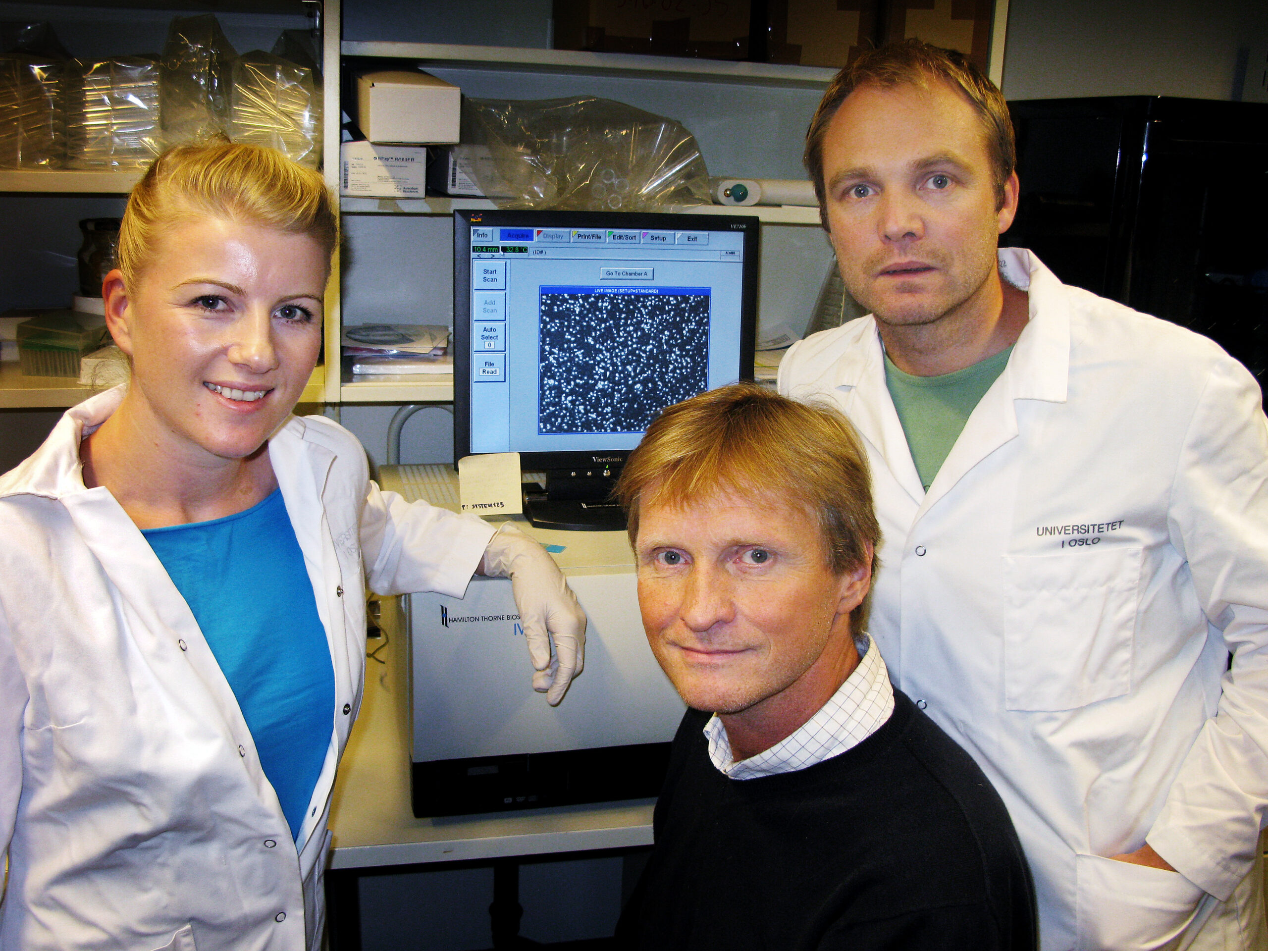 Spermatechs forsker Tuva Hereng, etablerer Bjørn S. Skålhegg og daglig leder Ken Rosendal går nå over i testfasen av det nye virkestoffet som skal bli p-pille for menn. Foto: Magne Otterdal