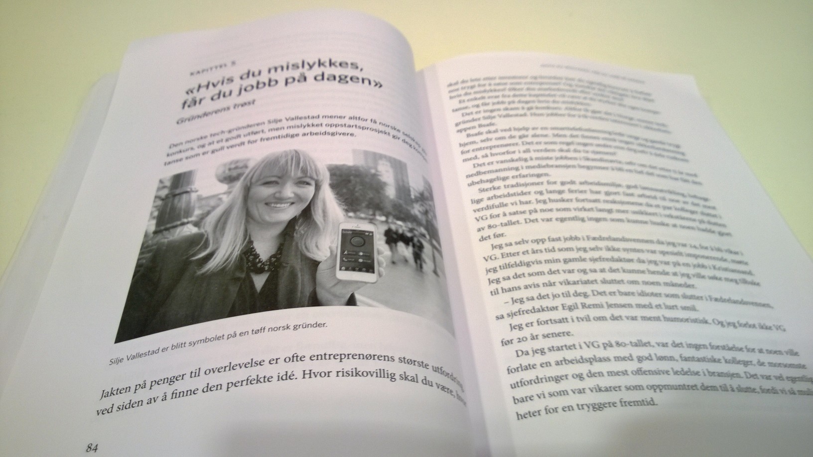 Tech-gründer Silje Vallestad er også viet et kapittel i den journalistiske entreprenørboken. Faksimile fra boken.