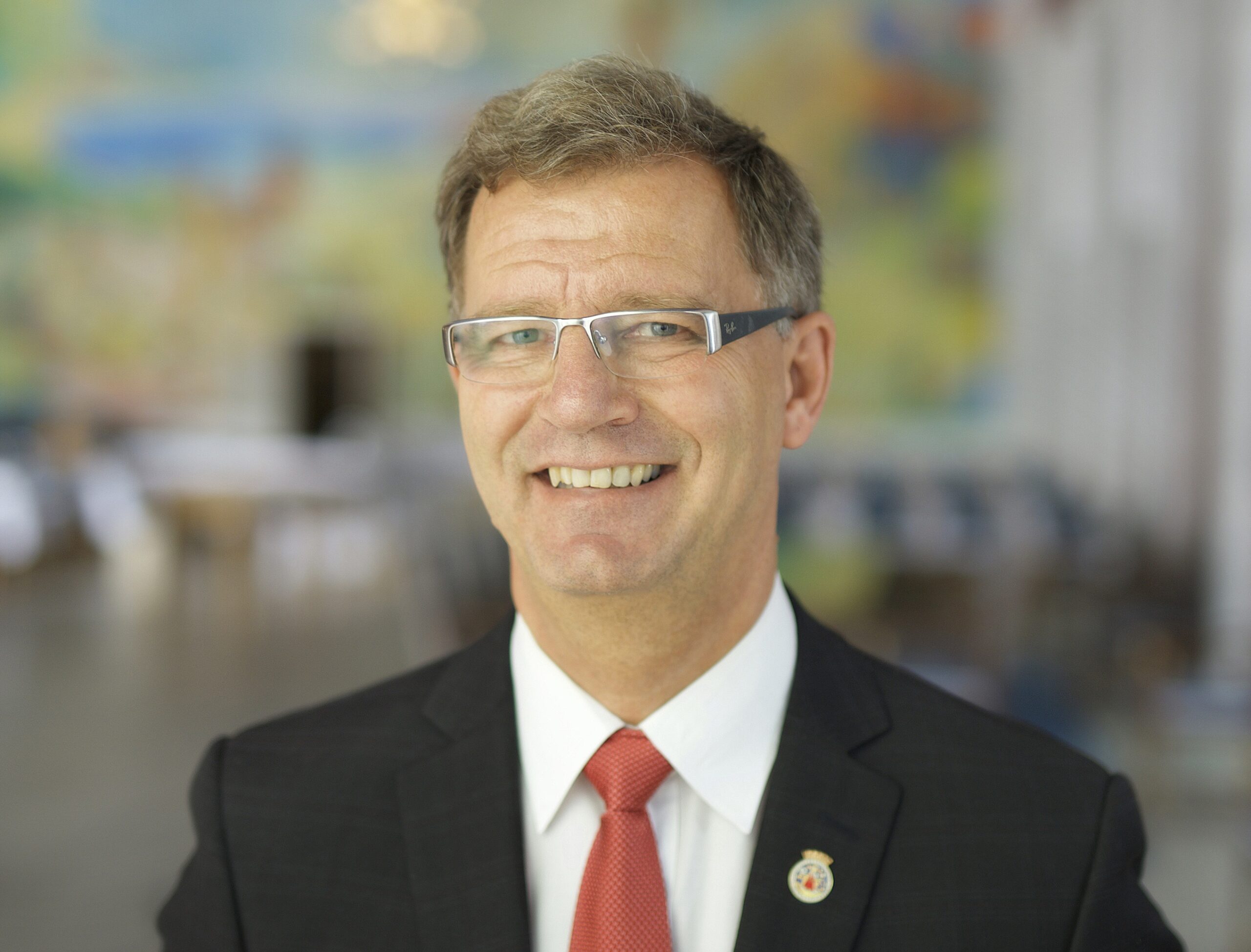 Tøff start for den politiske ferskingen Robert Steen, som skal sette grønnrødt stempel på 52 milliarder kroner i oslobudsjett for 2016. Foto: Oslo kommune