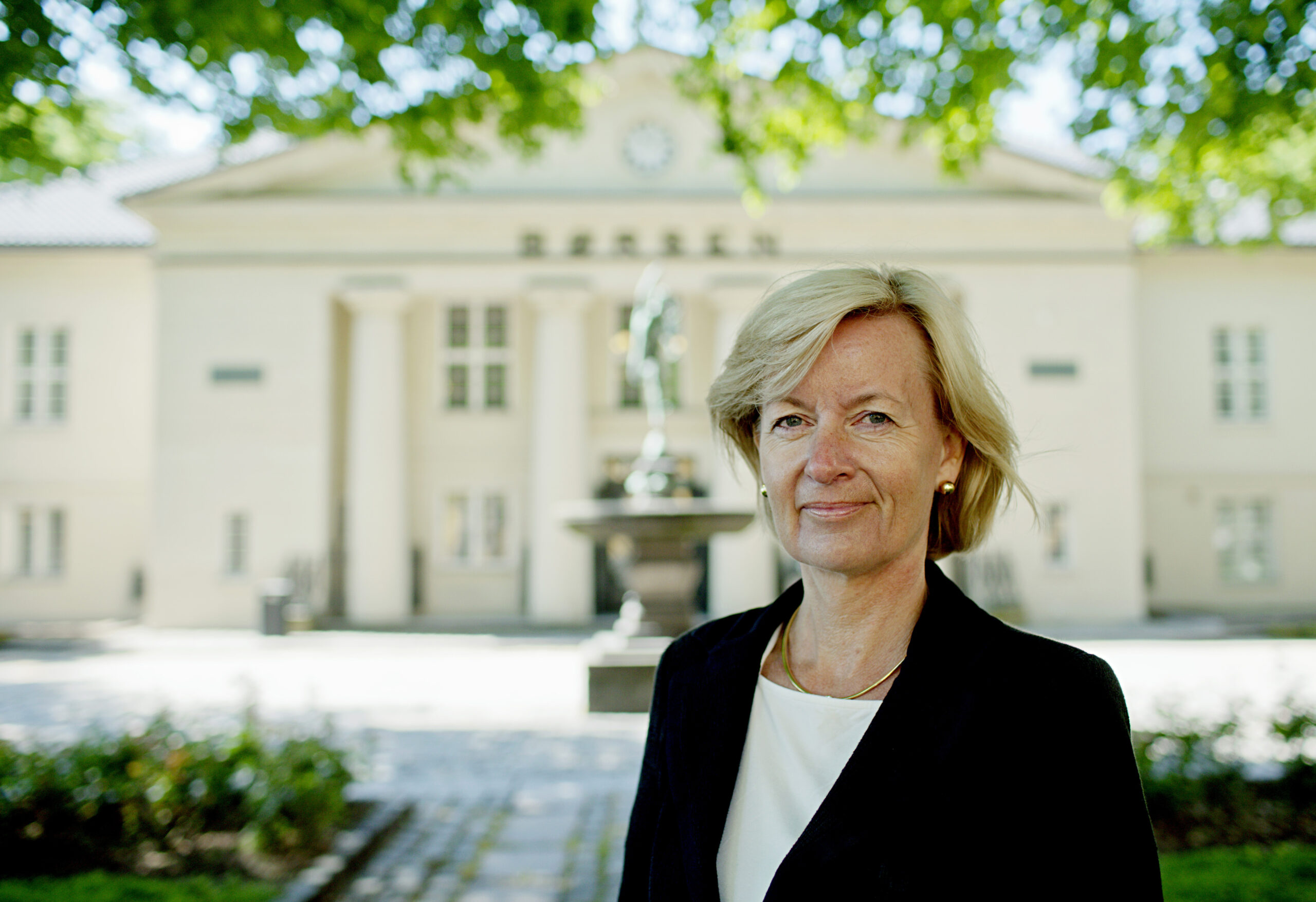 Oslo Børs CEO Bente Landsnes reports about strong growth and ten new companies listed on the Oslo Børs and Oslo Axess marketplaces in the first half of 2014. Photo: Stian Lysberg Solum
