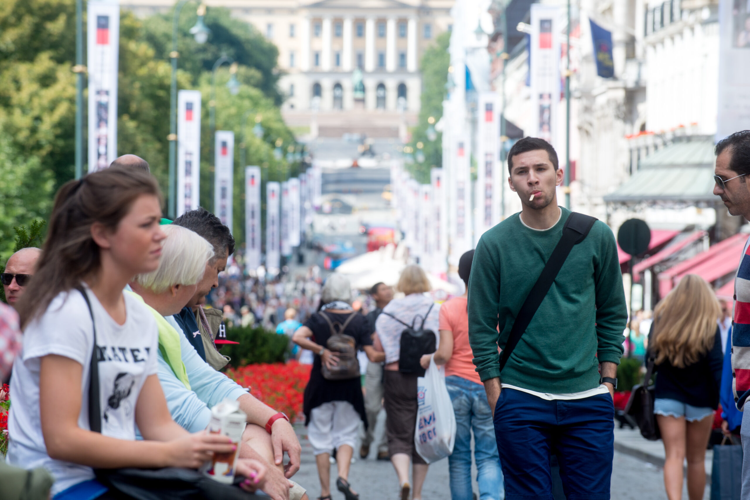 Visit Oslo ønsker at turister som kommer til Oslo skal oppleve byen, både de aktive og avslappende tilbudene. På Tjuvholmen kan turistene eksempelvis besøke Astrup Fearnley-museet, og på tilbaketuren kan de slappe av i sommersola på Aker Brygge.