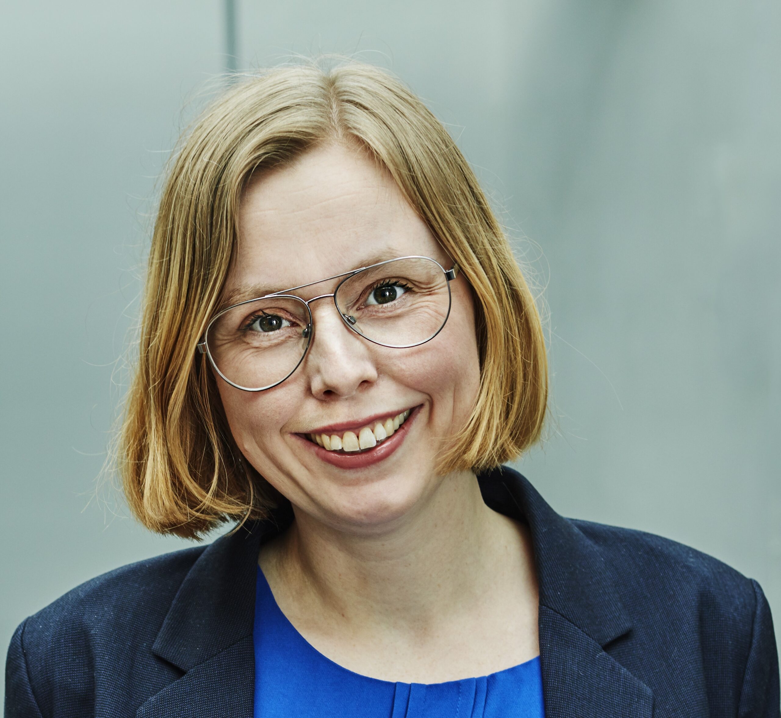 – Noko av det mest overraskande me fann i spørjeundersøkingane, er at den auka fødealderen heng så tett saman med kor mykje folk opplever at må vera på plass før dei kan få barn, seier Rannveig Kaldager Hart. Foto: FHI