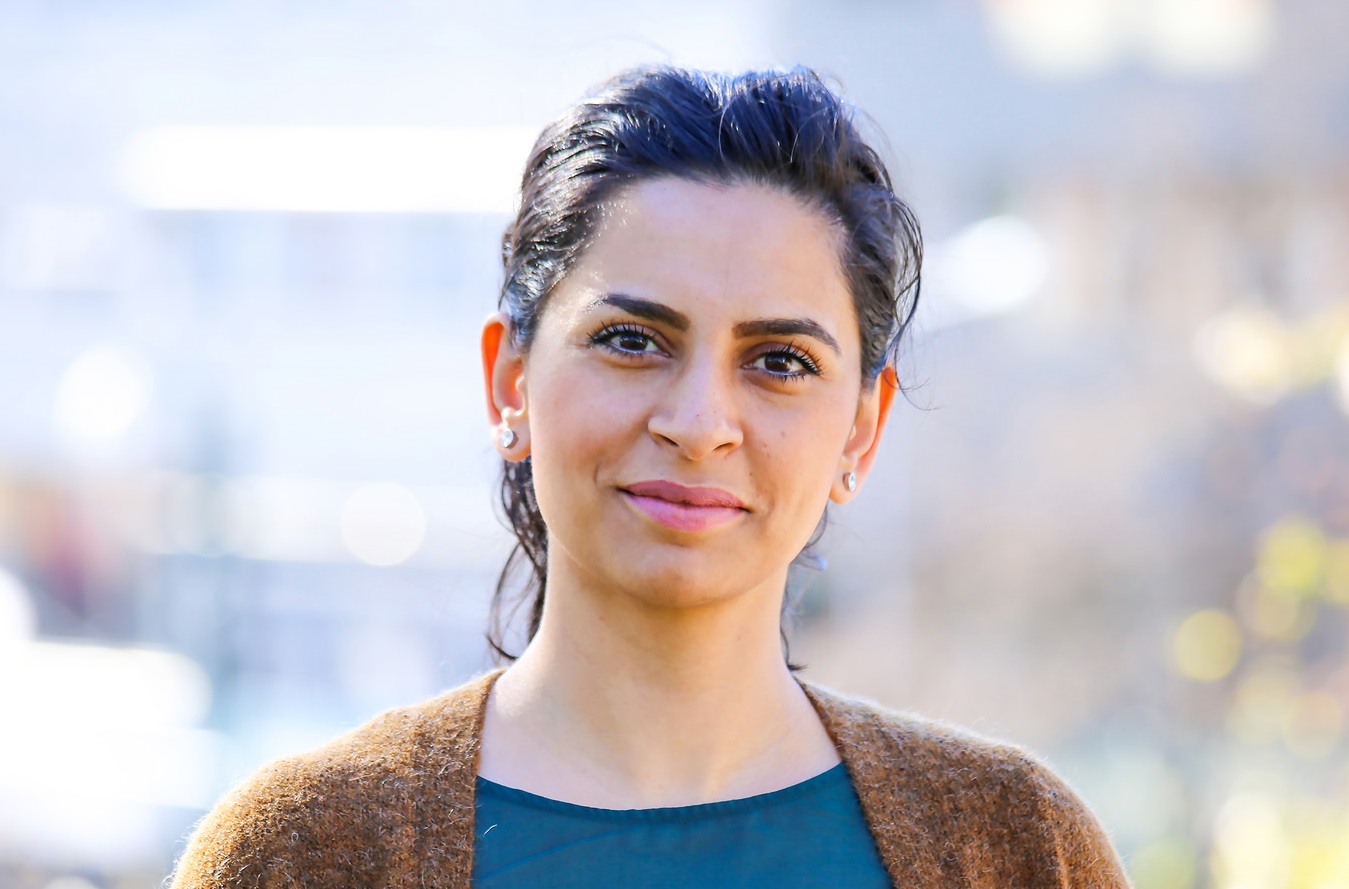 Det nye drosjepartiet. Senterpartiets leder i Oslo Aisha Naz Bhatti får oppslutning blant tidligere Høyre-velgere i drosjenæringen.