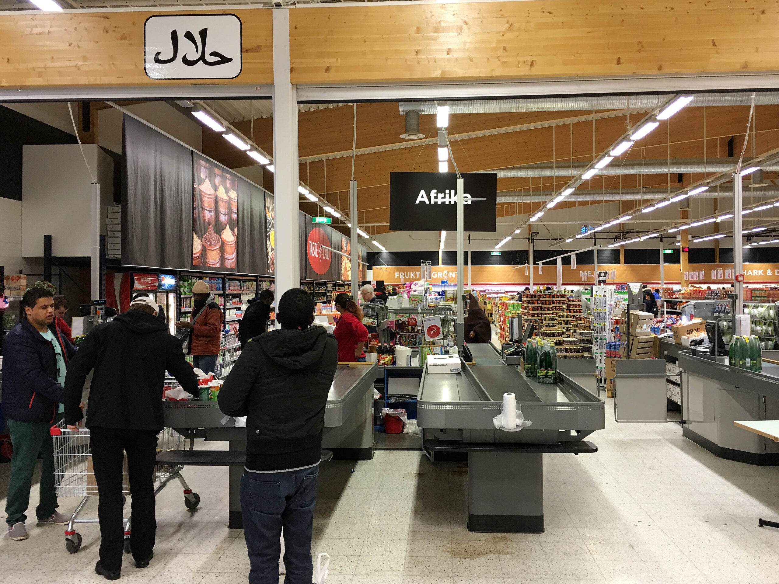 Taste Land i Svinesund selger varer fra Midtøsten og Nord-Afrika.