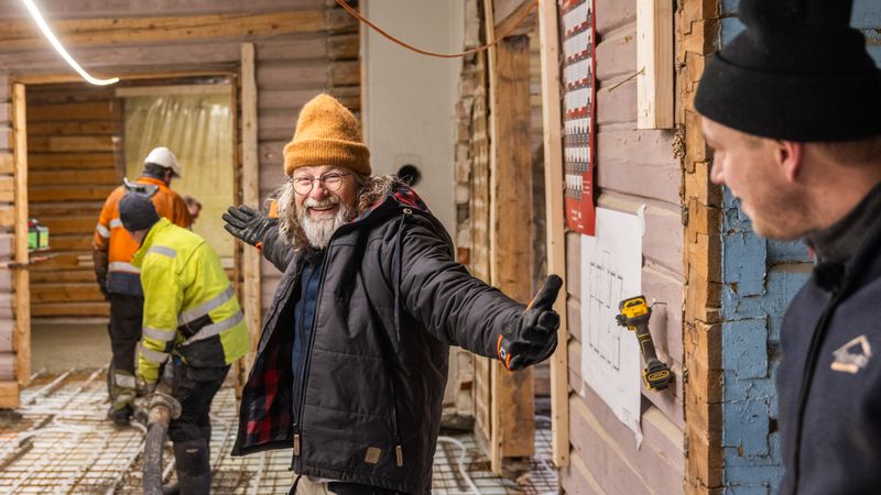 / namn / &laquo;Å jobbe med gammalt listverk og gamle vindauge er faktisk jækla kjekt&raquo;